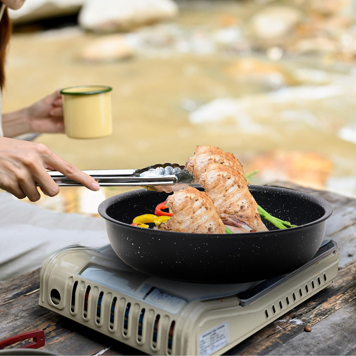 12-Piece Nonstick Cookware Set with Detachable Handle, Black Z1868