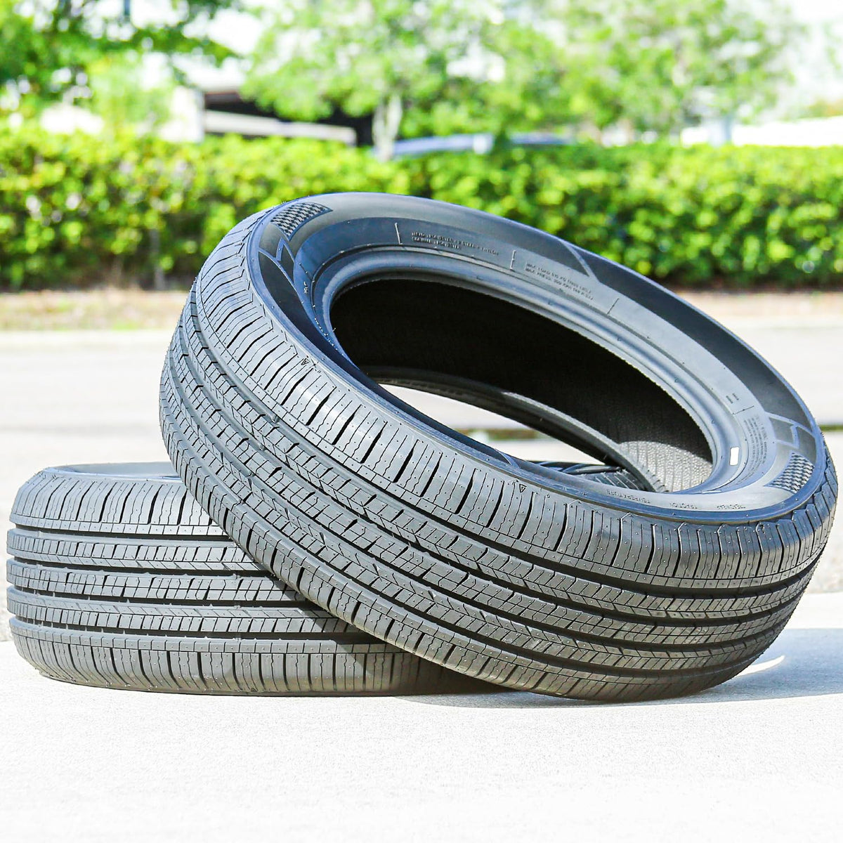 Black Touring Passenger Tire N1048