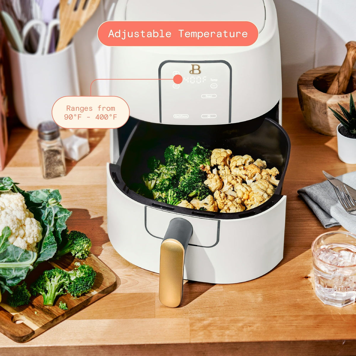 6 Quart Air Fryer with Touch-Activated Display, 4-in-1 Countertop Air Fryer 1750W, Nonstick Dishwasher Safe, White Icing Z187